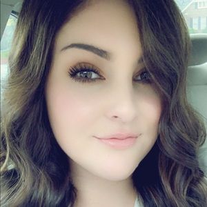 Meet your Posher, Aubri